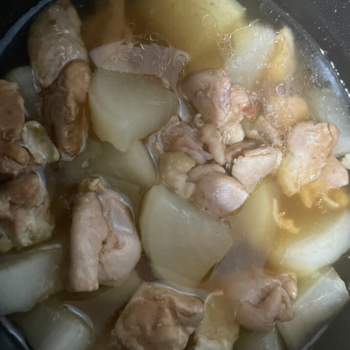 鳥モモ肉と大根のとろとろ煮